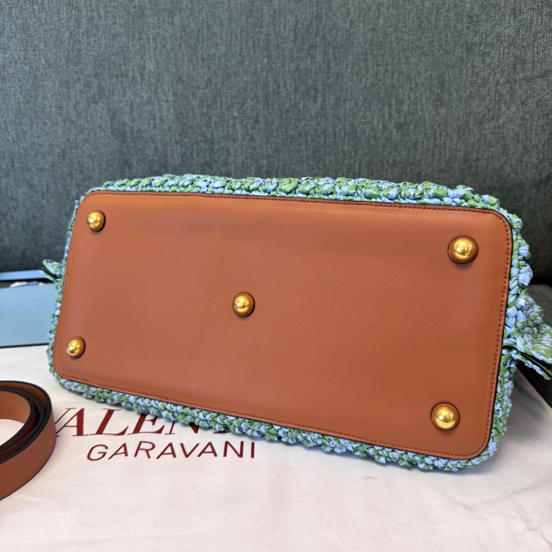 Va1e*ntin0 shopping bag